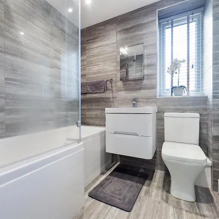 Contemporary 2 Bedroom Eco Home With A Twist Marton-in-Cleveland Exterior photo