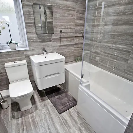 Contemporary 2 Bedroom Eco Home With A Twist Marton-in-Cleveland Exterior photo