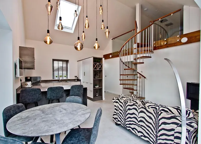 Contemporary 2 Bedroom Eco Home With A Twist