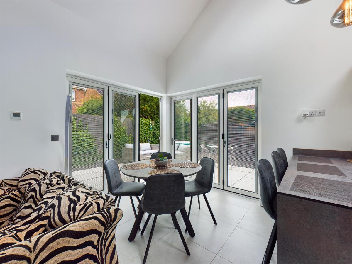Holiday home Contemporary 2 Bedroom Eco With A Twist